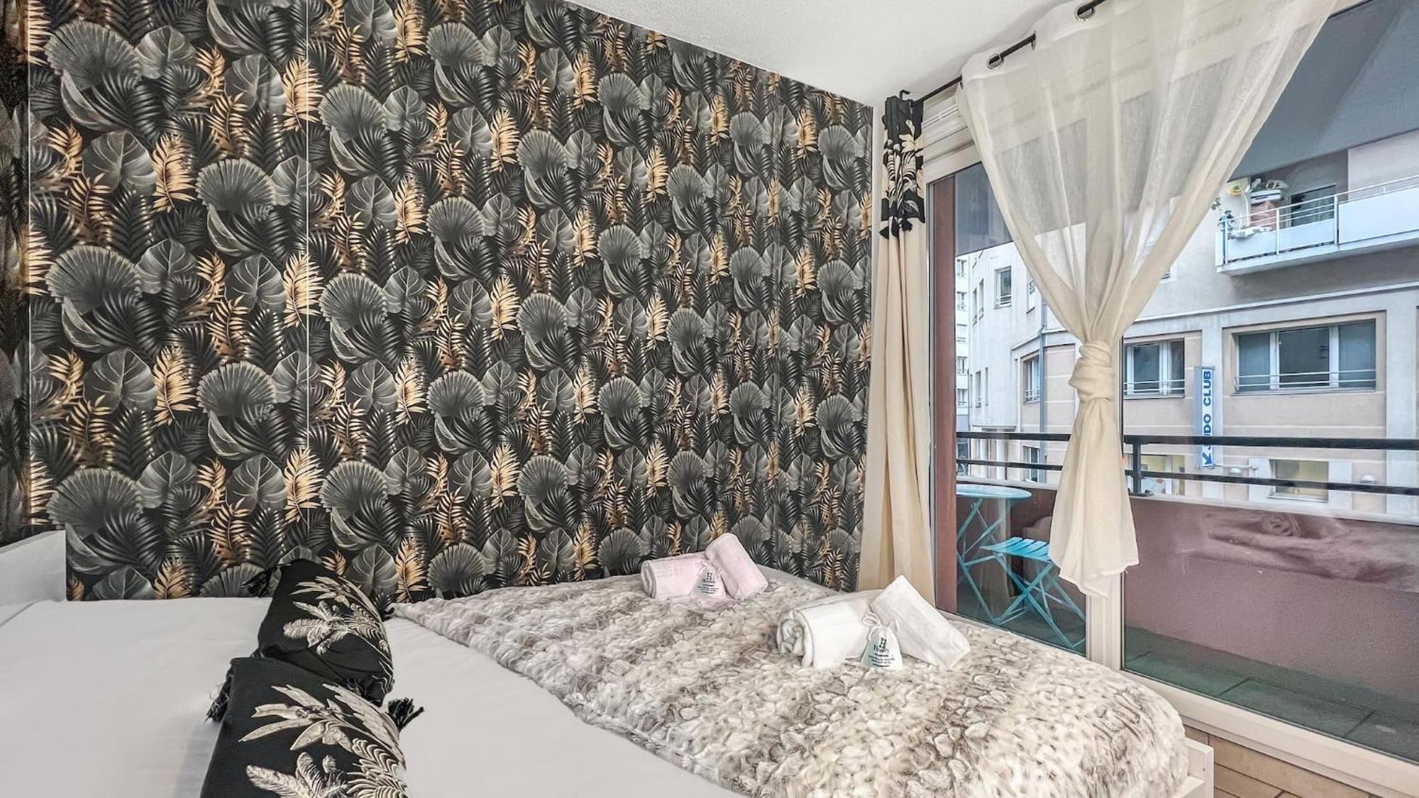 Homey Wild - Proche Gare Et Tram - Proche Centre - Balcon Prive - Parking Prive - Wifi Gratuit Annemasse Buitenkant foto